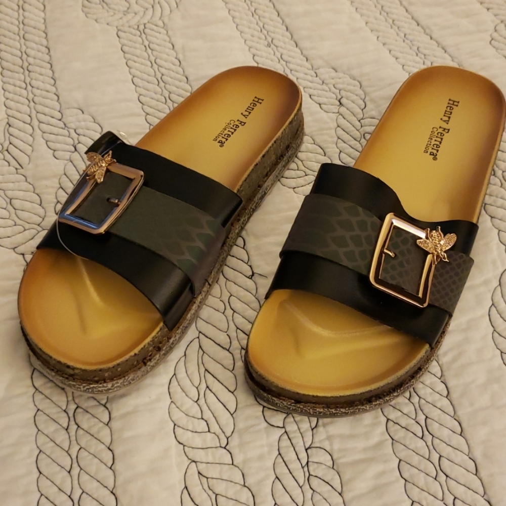 Henry Womens slip on belt buckle sandals